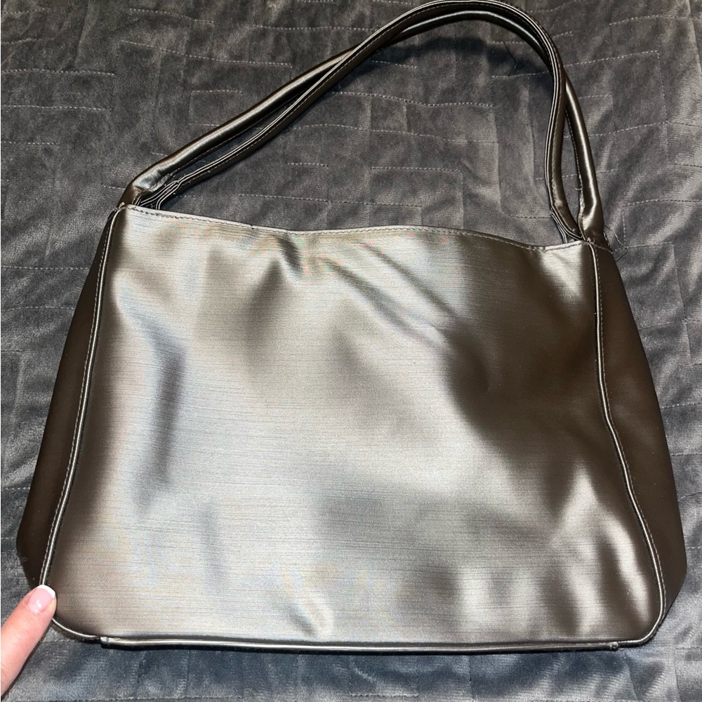 Elizabeth Arden shiny handbag